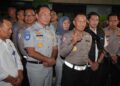 Kakorlantas Polri Irjen Pol Aan Suhanan bersama Dirut PT. Jasa Raharja dan Tim Survei kembali melanjutkan pengecekan di Pelabuhan PT ASDP Indonesia Ferry Cabang Ketapang, Banyuwangi, menjelang libur Natal dan Tahun Baru (Nataru) pada Jumat (29/11/2024)