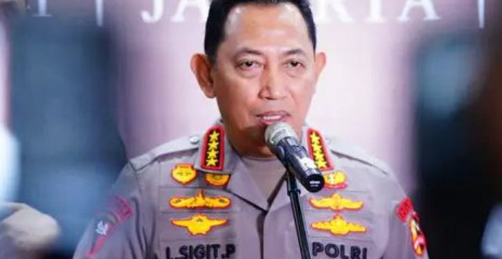 Kapolri Lakukan Mutasi Besar-Besaran, 10 Polwan Ditunjuk Jadi Kapolres