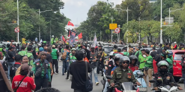 Aksi Demo Ojol 20 Mei 2025 Berlangsung Tertib, Jumlah Massa Jauh dari Ekspektasi