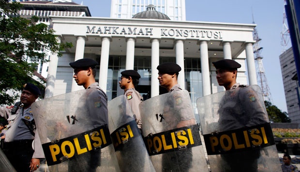 Lebih dari 7 Ribu Personel Polda Metro Siaga di MK, Antisipasi Putusan Sengketa Pilpres 2024. Sumber Tempo.