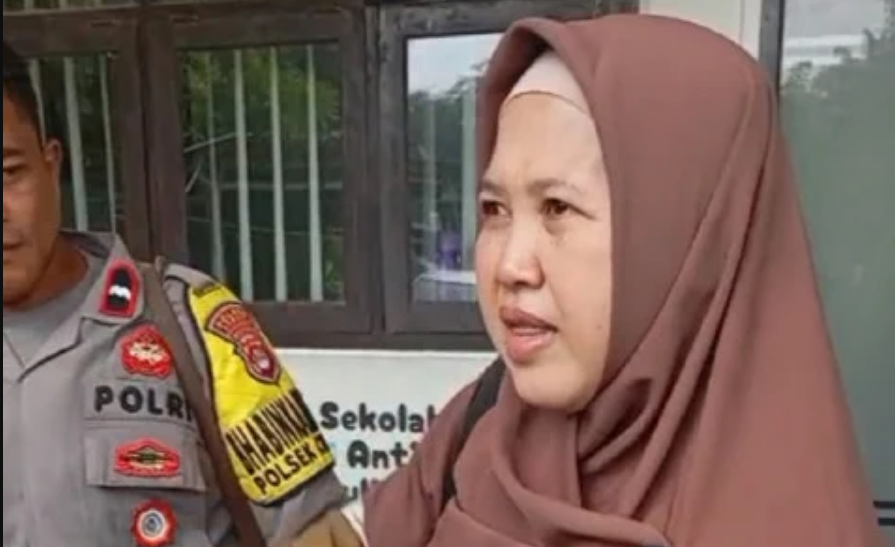 Kepsek SMAN di Lebak Dinonaktifkan Usai Diduga Tampar Murid yang Ketahuan Merokok